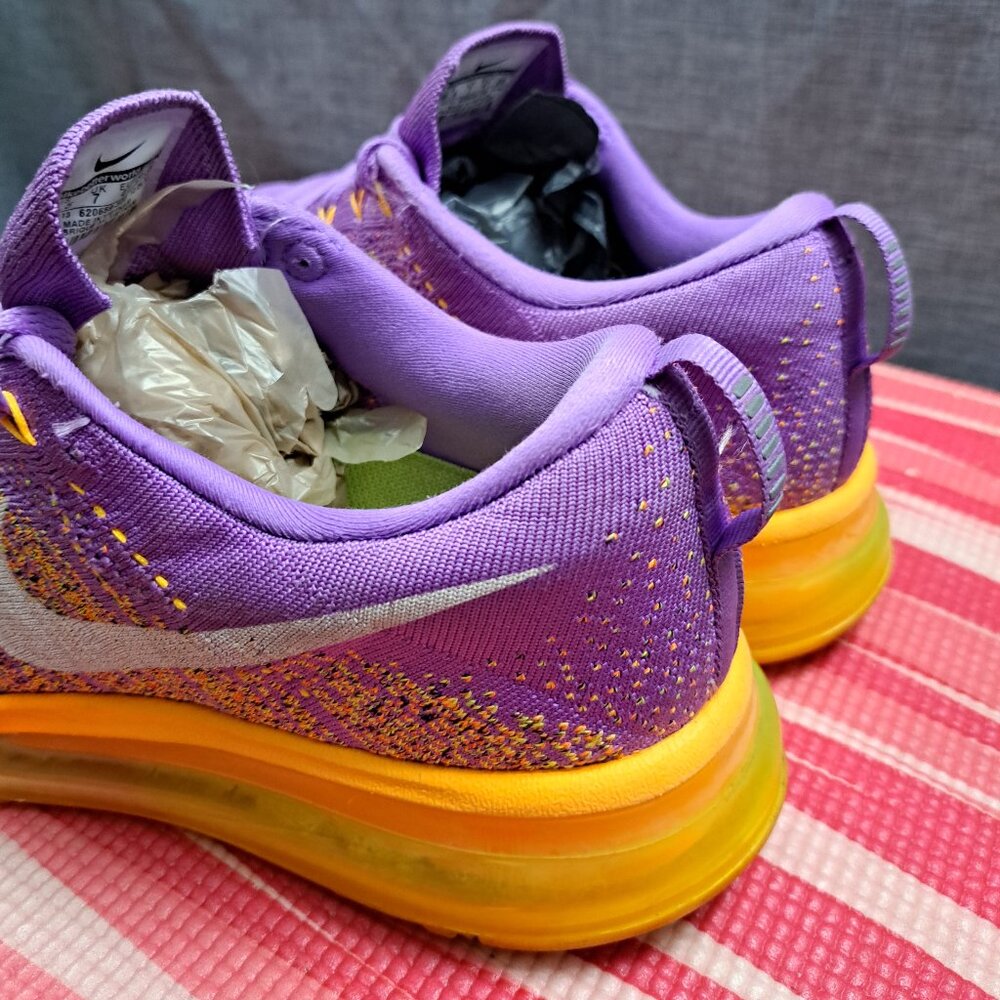 %NIKE FLYKNIT MAX ATOMIC PURPLE/ORANGE/MANGO US 9.5 Women 620659-500 A7 - Picture 5 of 13